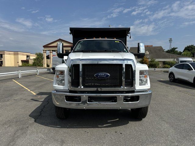 2025 Ford F-650 Base