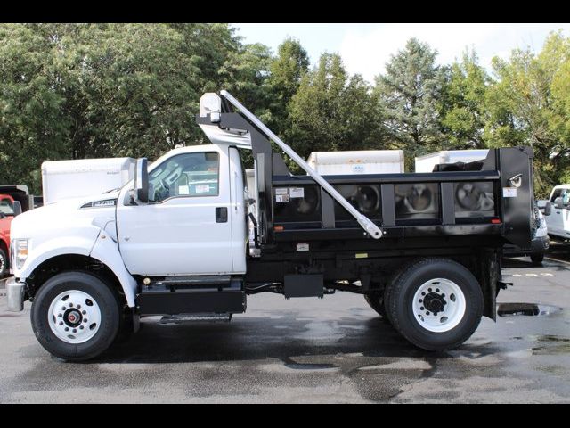 2025 Ford F-750 Straight Frame Gas