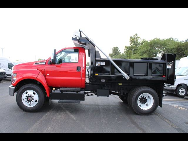 2025 Ford F-750 Straight Frame Gas