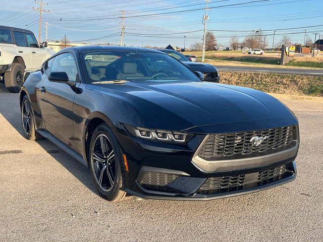 2025 Ford Mustang 