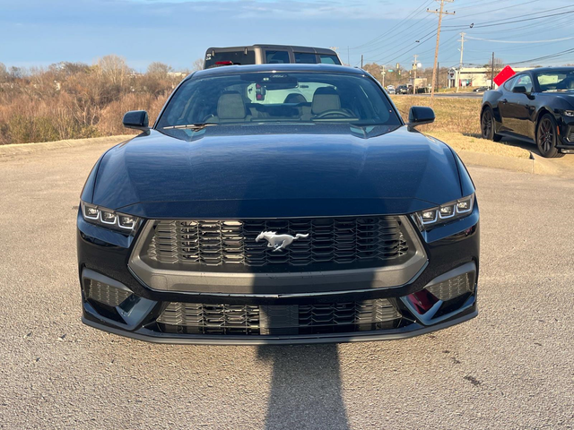 2025 Ford Mustang 