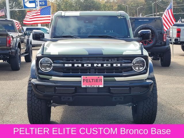 2025 Ford Bronco Base