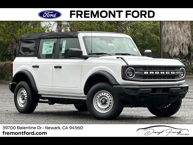 2025 Ford Bronco Base
