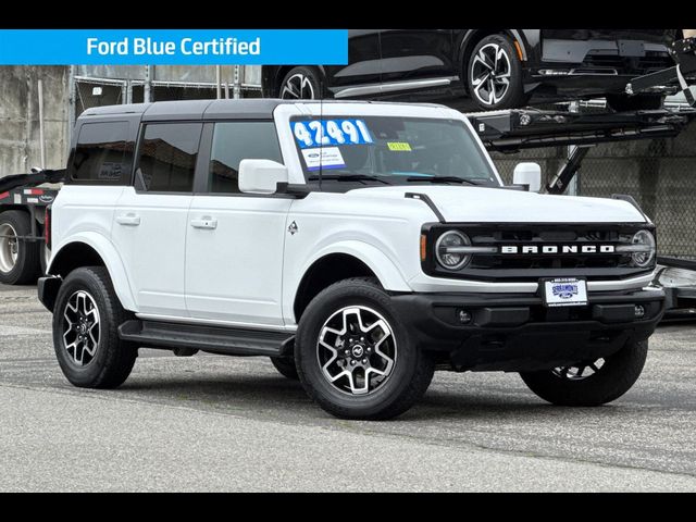 2025 Ford Bronco Outer Banks