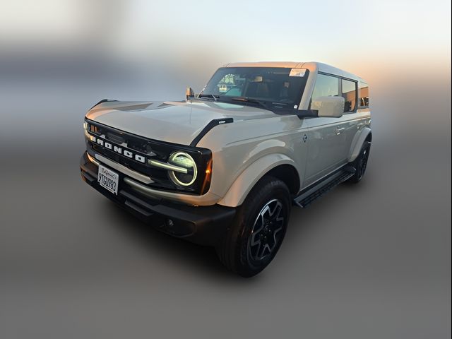 2025 Ford Bronco Outer Banks
