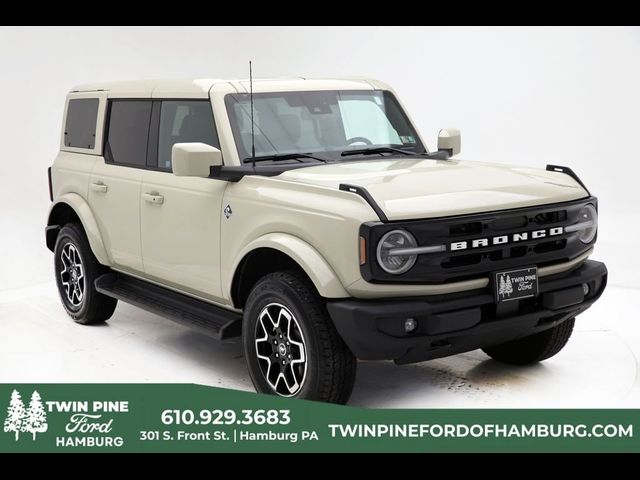2025 Ford Bronco Outer Banks