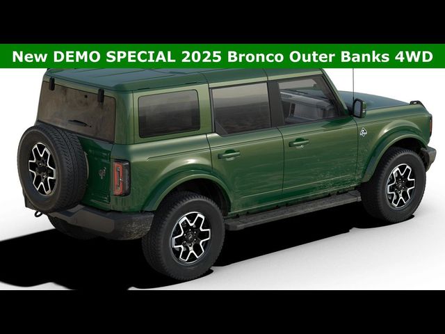 2025 Ford Bronco Outer Banks