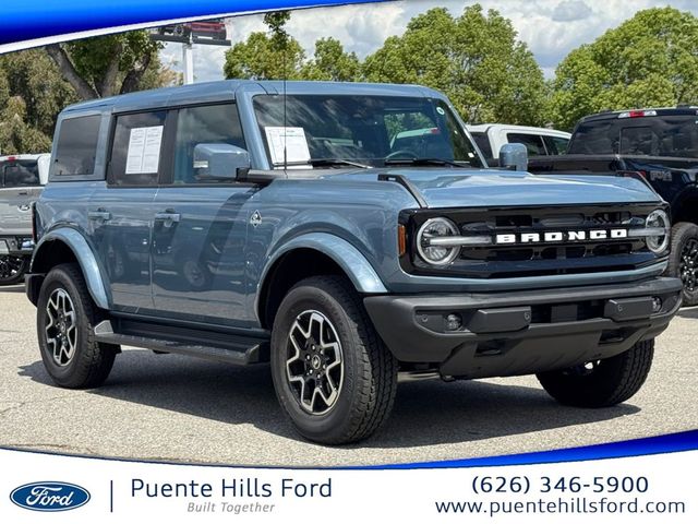 2025 Ford Bronco Outer Banks