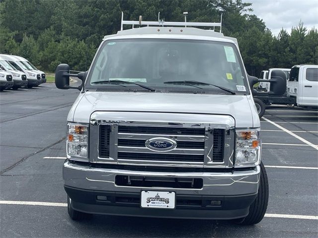 2025 Ford E-Series Base