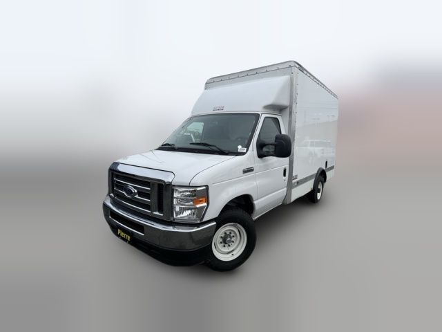 2025 Ford E-Series Base