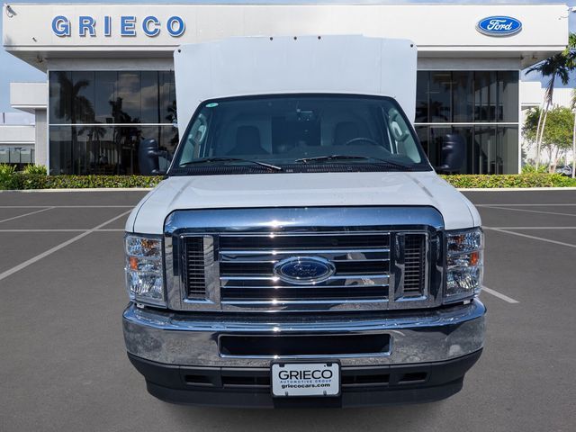2025 Ford E-Series Base