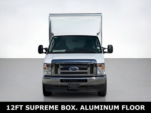 2025 Ford E-Series Base