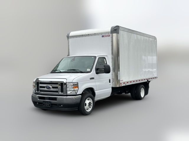 2025 Ford E-Series Base