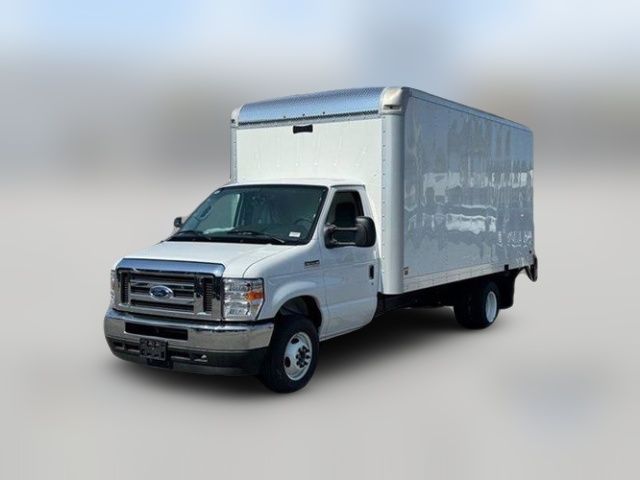 2025 Ford E-Series Base