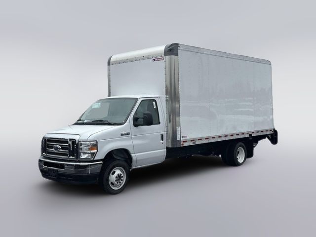 2025 Ford E-Series Base