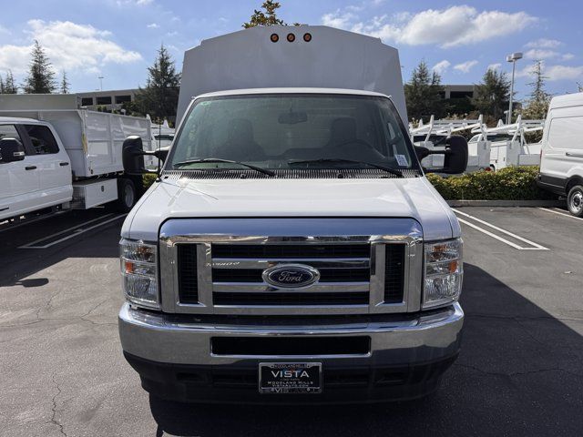 2025 Ford E-Series Base