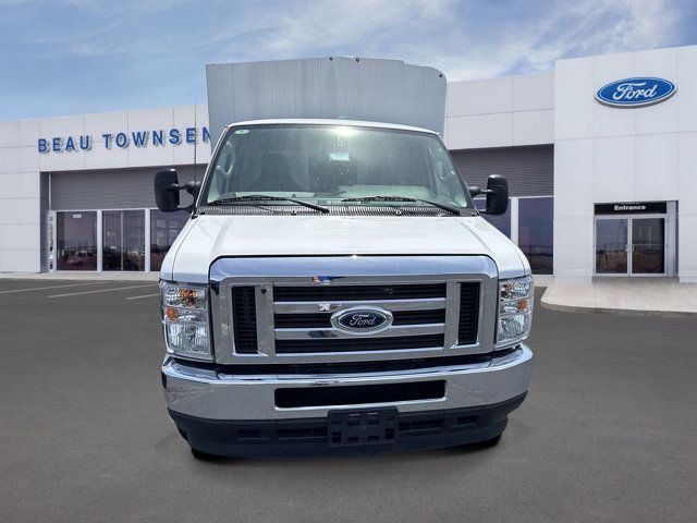 2025 Ford E-Series Base