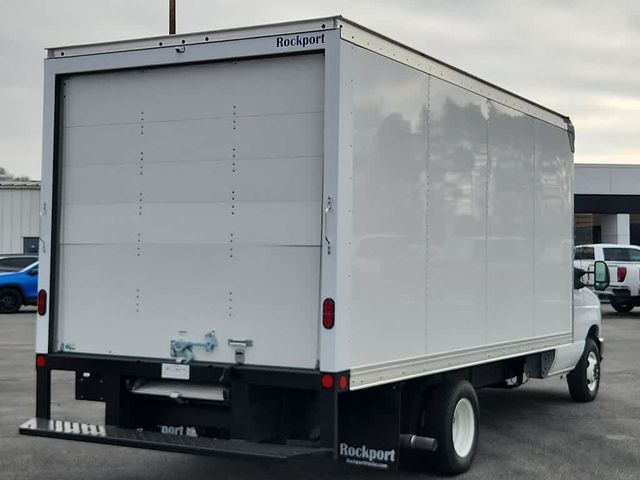 2025 Ford E-Series Base