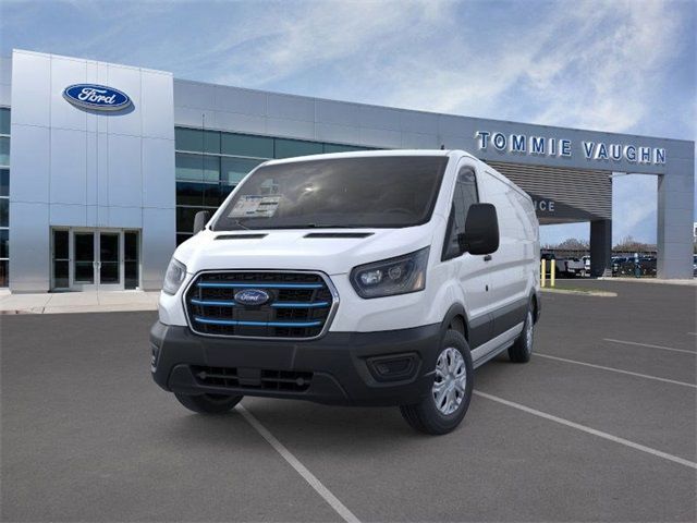 2025 Ford E-Transit Base