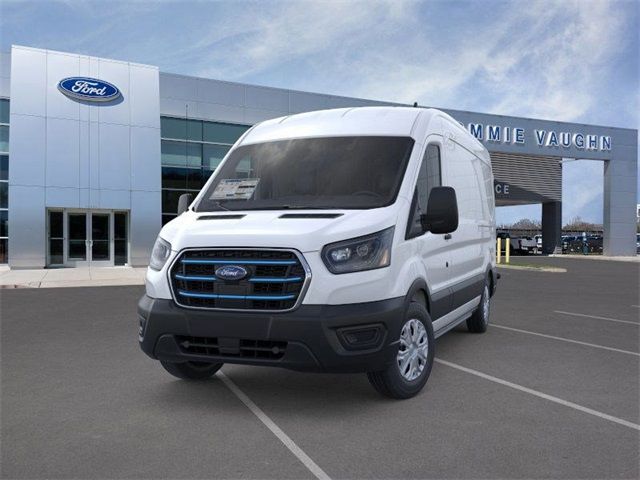 2025 Ford E-Transit Base