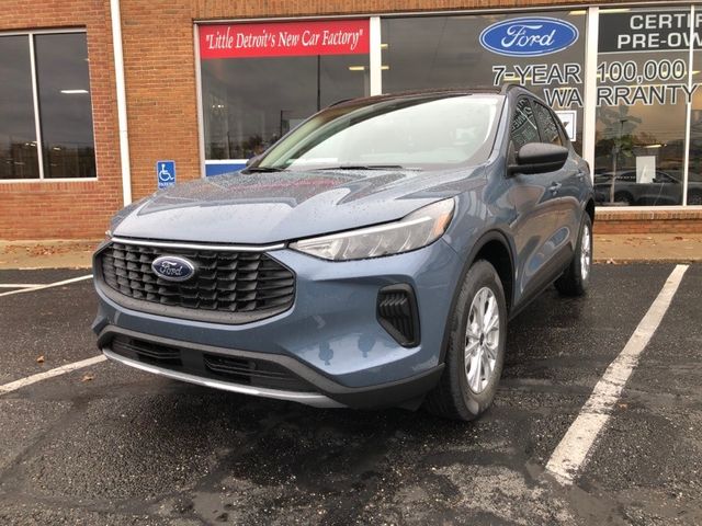 2025 Ford Escape Active