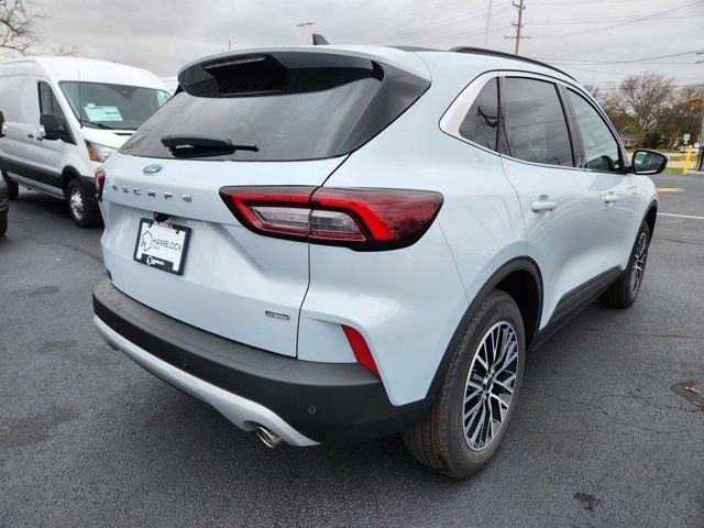 2025 Ford Escape PHEV