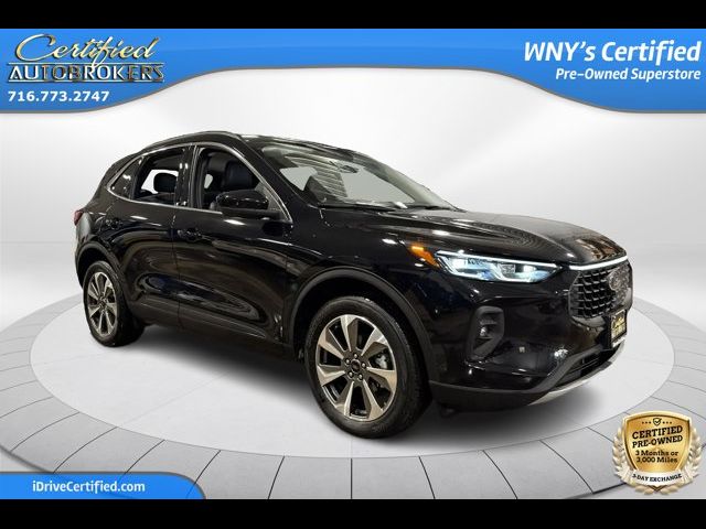 2025 Ford Escape Platinum