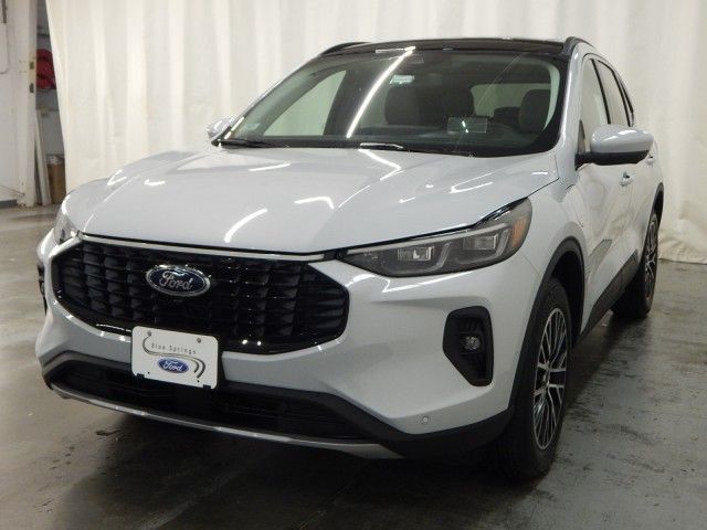 2025 Ford Escape PHEV