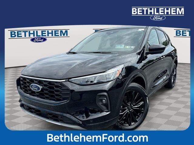 2025 Ford Escape ST-Line Elite
