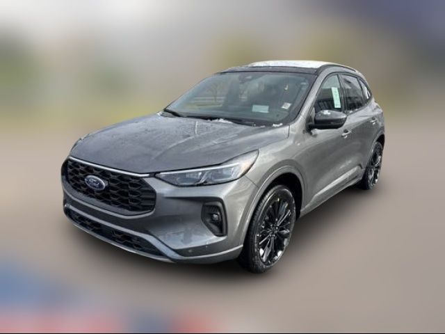 2025 Ford Escape ST-Line Elite