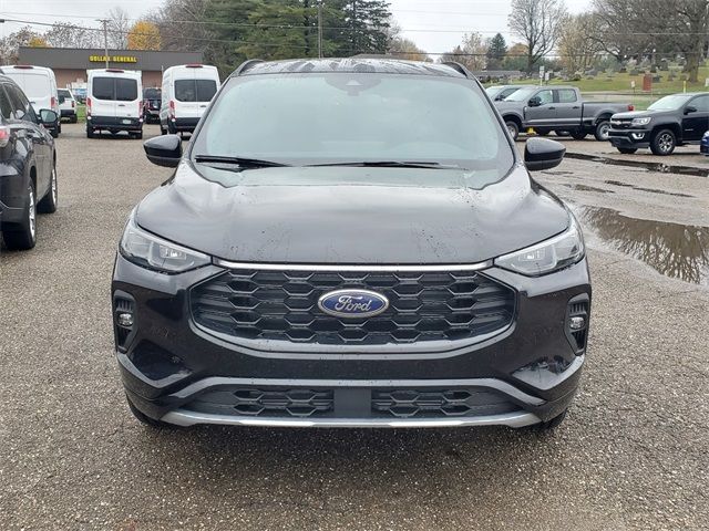 2025 Ford Escape ST-Line Elite