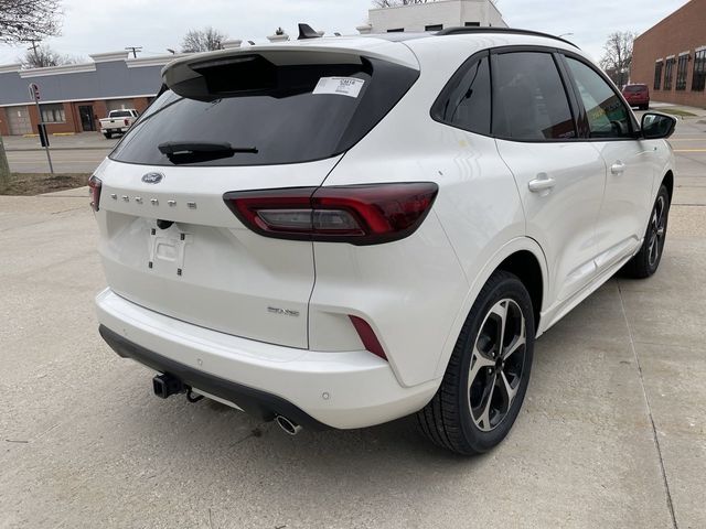 2025 Ford Escape ST-Line Elite