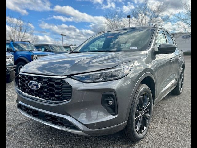 2025 Ford Escape ST-Line Elite