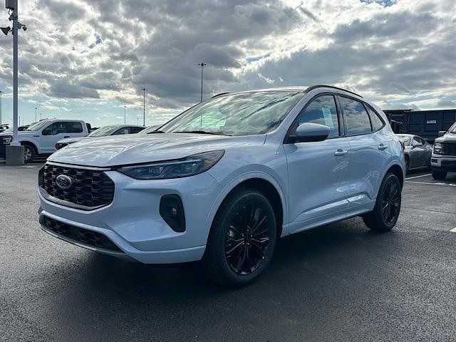 2025 Ford Escape ST-Line Elite