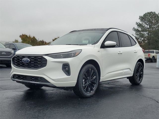 2025 Ford Escape ST-Line Elite