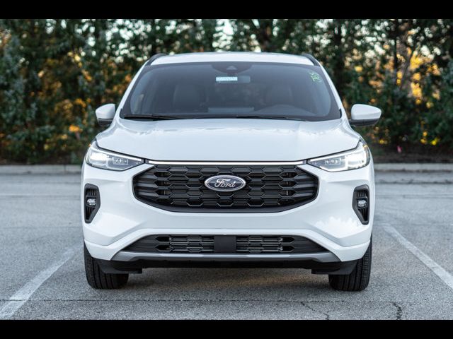 2025 Ford Escape ST-Line Elite