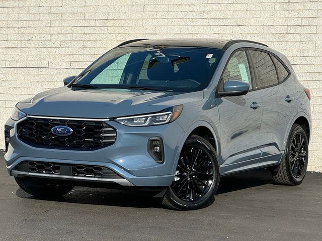 2025 Ford Escape ST-Line Elite