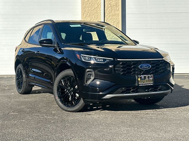 2025 Ford Escape ST-Line Elite