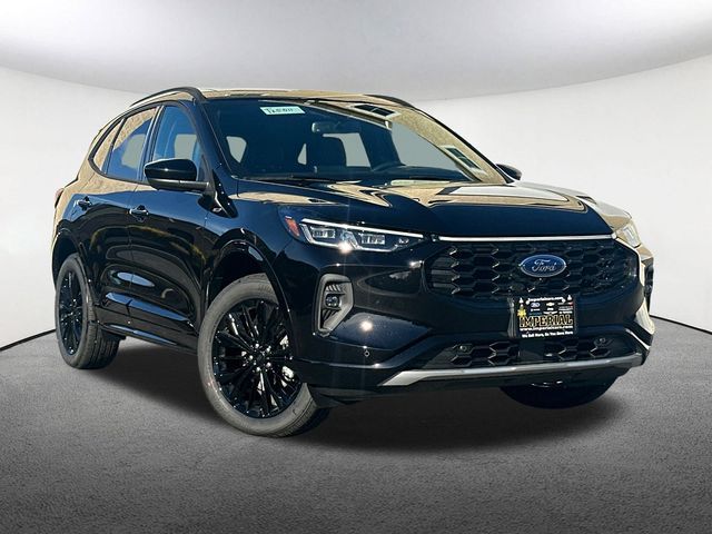 2025 Ford Escape ST-Line Elite