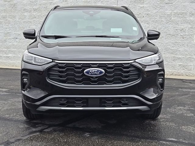 2025 Ford Escape ST-Line Elite