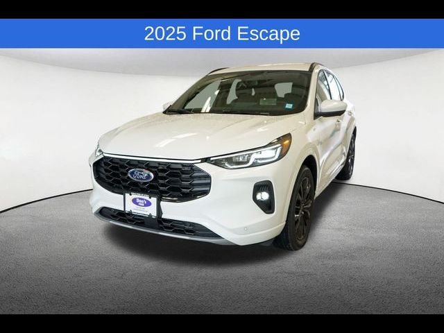 2025 Ford Escape ST-Line Elite