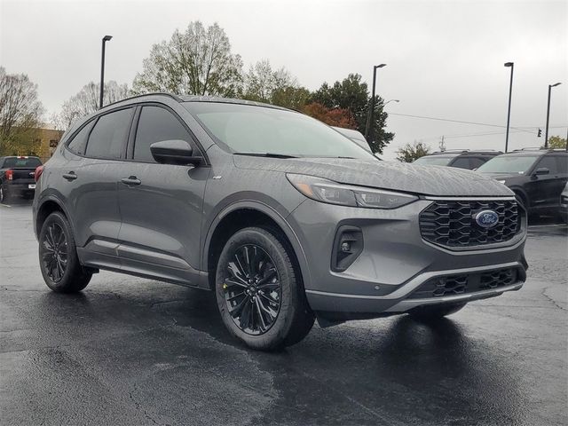 2025 Ford Escape ST-Line Elite