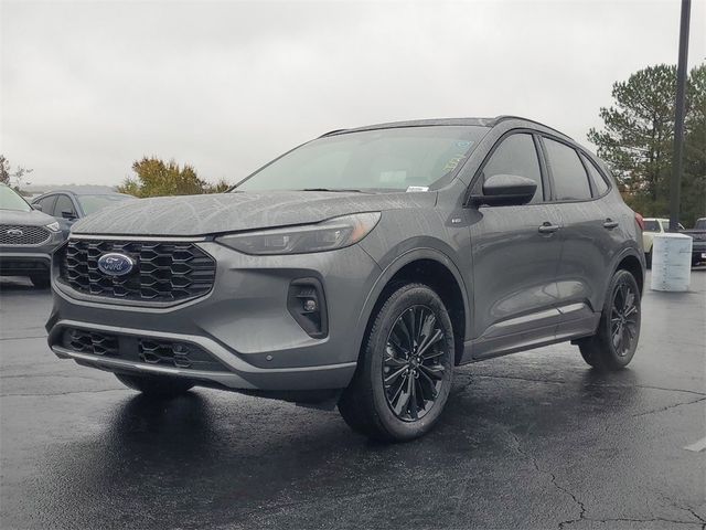 2025 Ford Escape ST-Line Elite