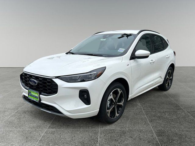 2025 Ford Escape ST-Line Elite