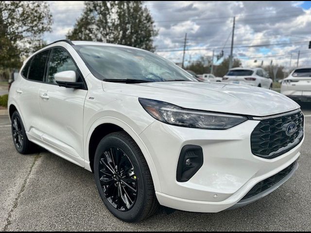 2025 Ford Escape ST-Line Elite