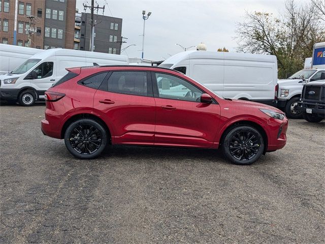 2025 Ford Escape ST-Line Elite