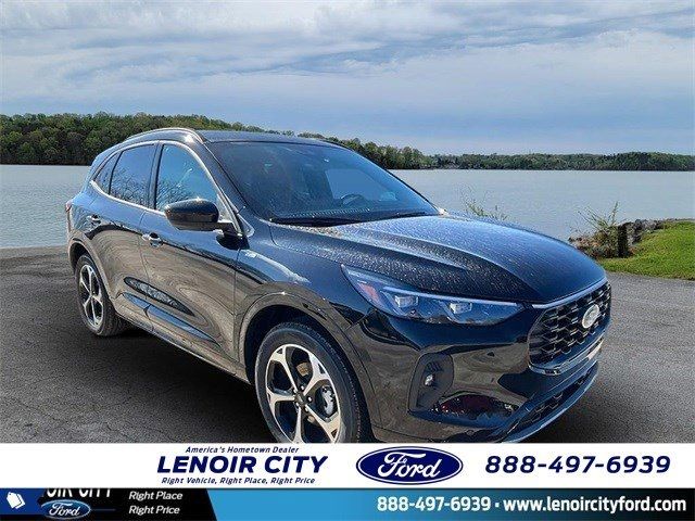 2025 Ford Escape ST-Line Elite