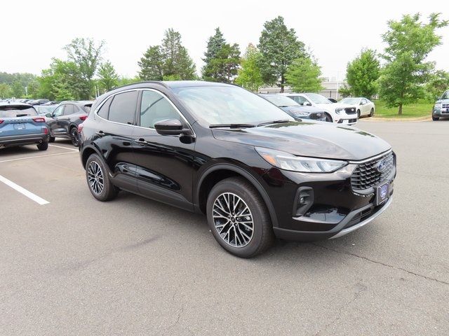2025 Ford Escape PHEV