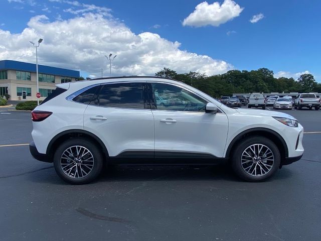 2025 Ford Escape PHEV