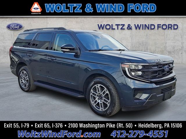 2025 Ford Expedition Active